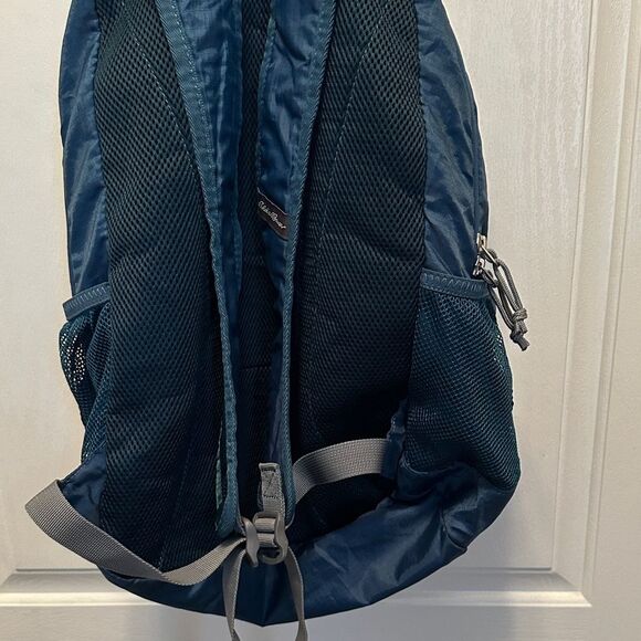 herschel backpack vs eddie bauer EB912 Adventurer Backpack, Amber Orange / OSFA Designed for a comfortable carry and built with functionality in mind Eddie Bauer Dark Teal Blue